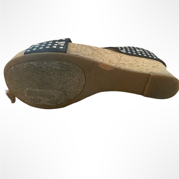 Lucky Brand Studded Black Wedge cork Sandals size 8 - Picture 4 of 5